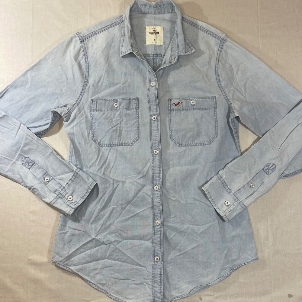 Hollister Womens Light Wash Blue Cotton Chambray Button Down Shirt Small